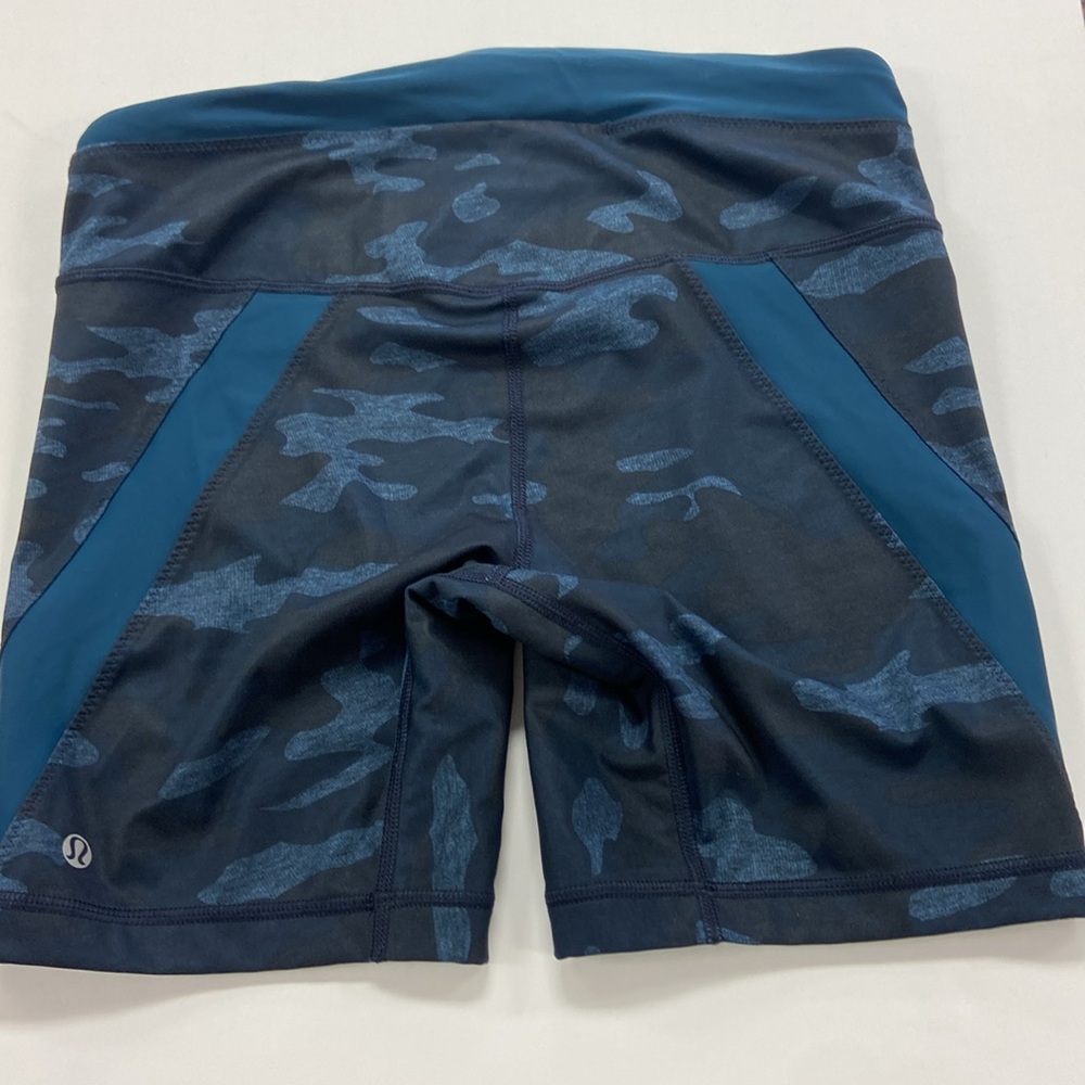Lulu Shorts image 2